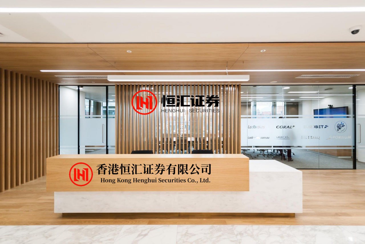 佳荣网配 当不成首相了? 美制裁日法官, 高市不敢吱声, 惨遭15地方政府逼宫